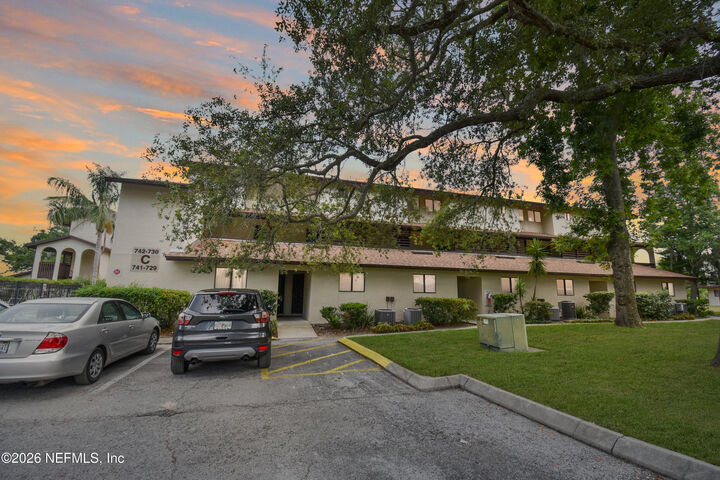 Property Photo:  1255 Ponce Island Drive C-734  FL 32095 