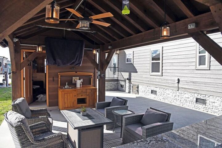 Property Photo:  435 Golden Nugget  GA 30512 