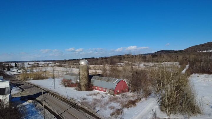 Property Photo:  2087 Vt Route 105  VT 05455 