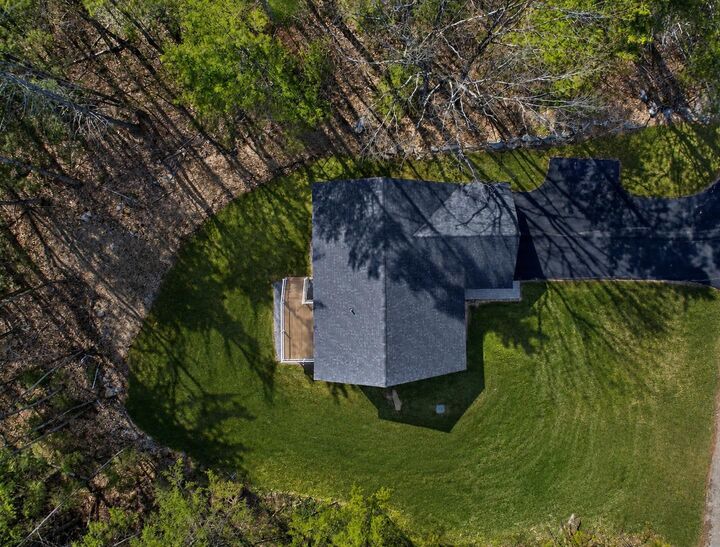 Property Photo: 23 Bessie Leavitt Lane NH 03070