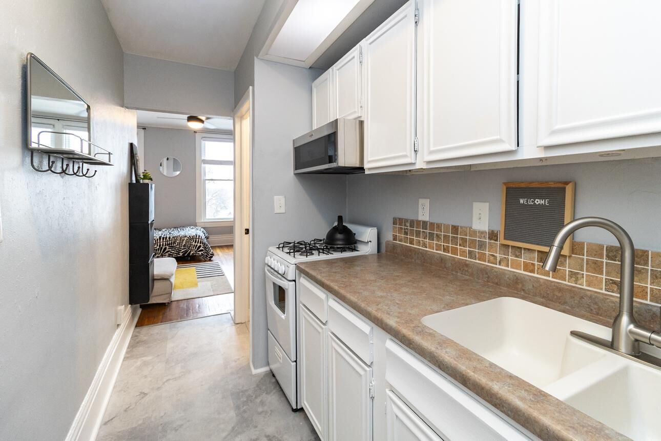 Property Photo:  345 Ramsey Street 345B  MN 55102 