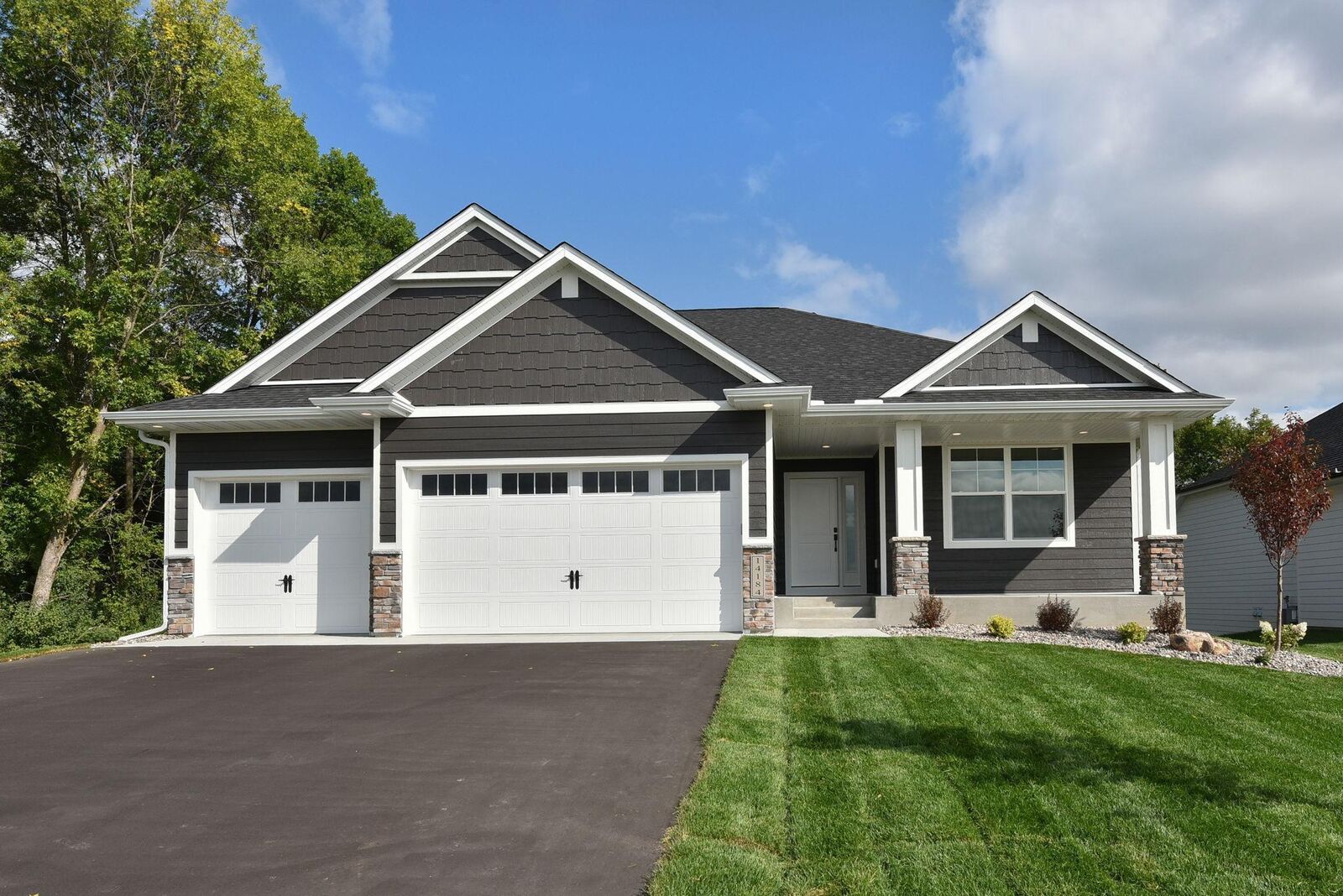 Property Photo:  14184 77th Lane NE  MN 55330 