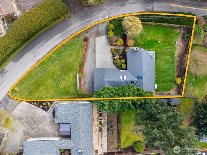 Property Photo:  6214 NE 129th Street  WA 98034 