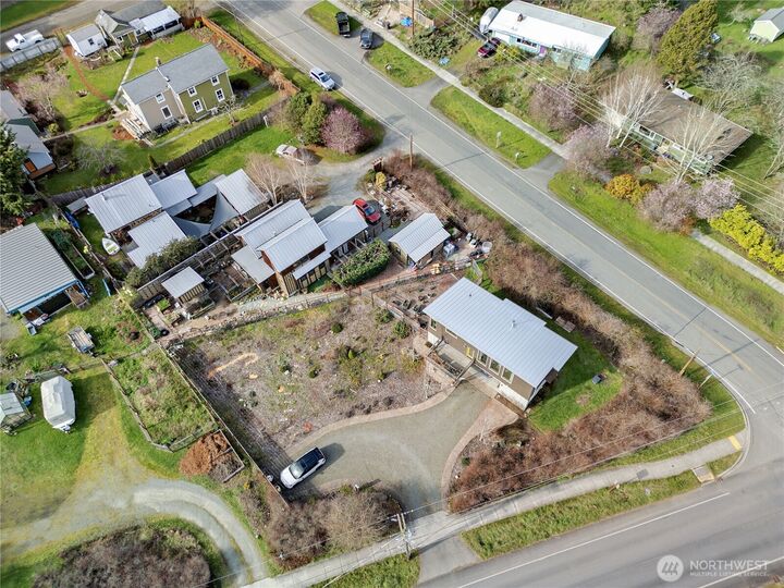 Property Photo:  406  Discovery Road  WA 98368 