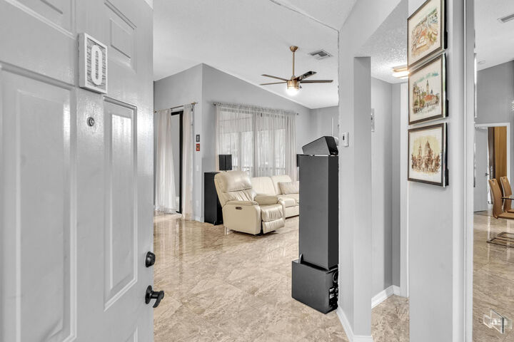 Property Photo: 5395 Firenze Drive O FL 33437