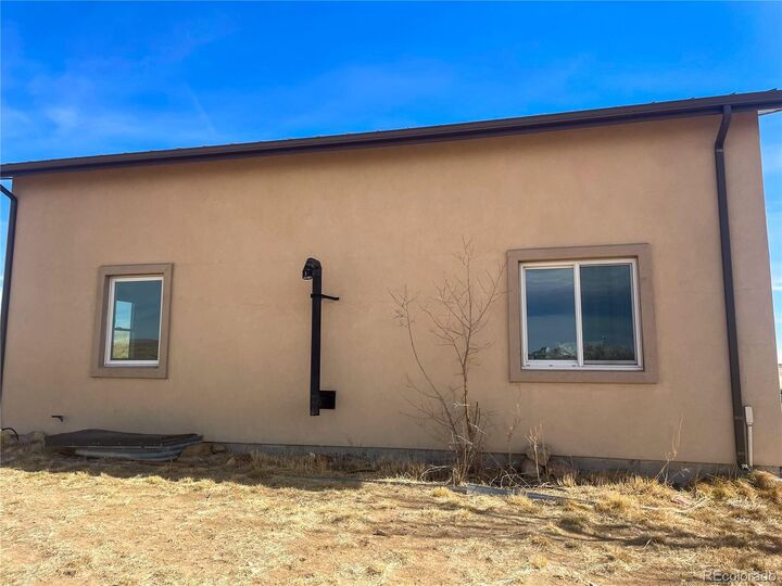 Property Photo: 45005 E Maplewood Drive CO 80102