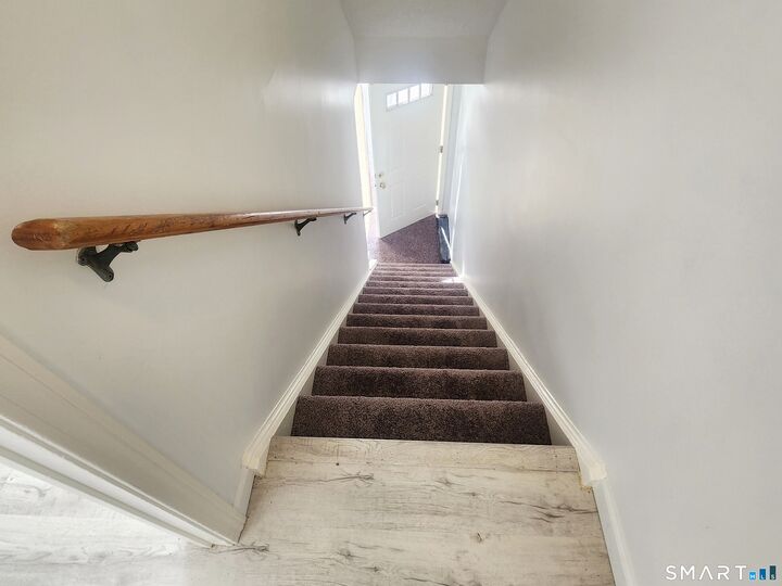 Property Photo:  15 Crest Street C15  CT 06516 