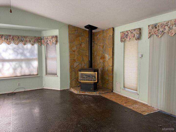 Property Photo: 6001 Calico Court CA 95726