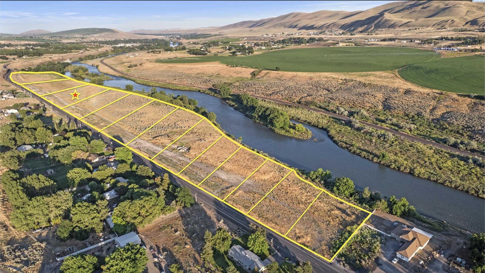 Property Photo:  15649 Old Inland Empire Hwy  WA 99320 