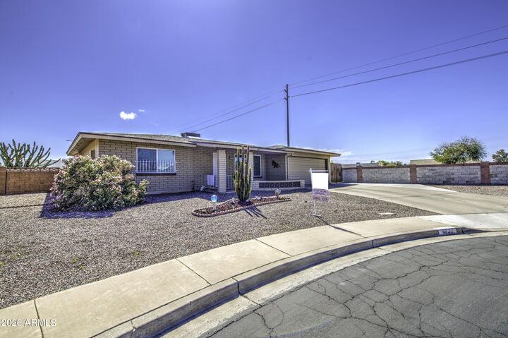 Property Photo:  4023 E Clovis Circle  AZ 85206 