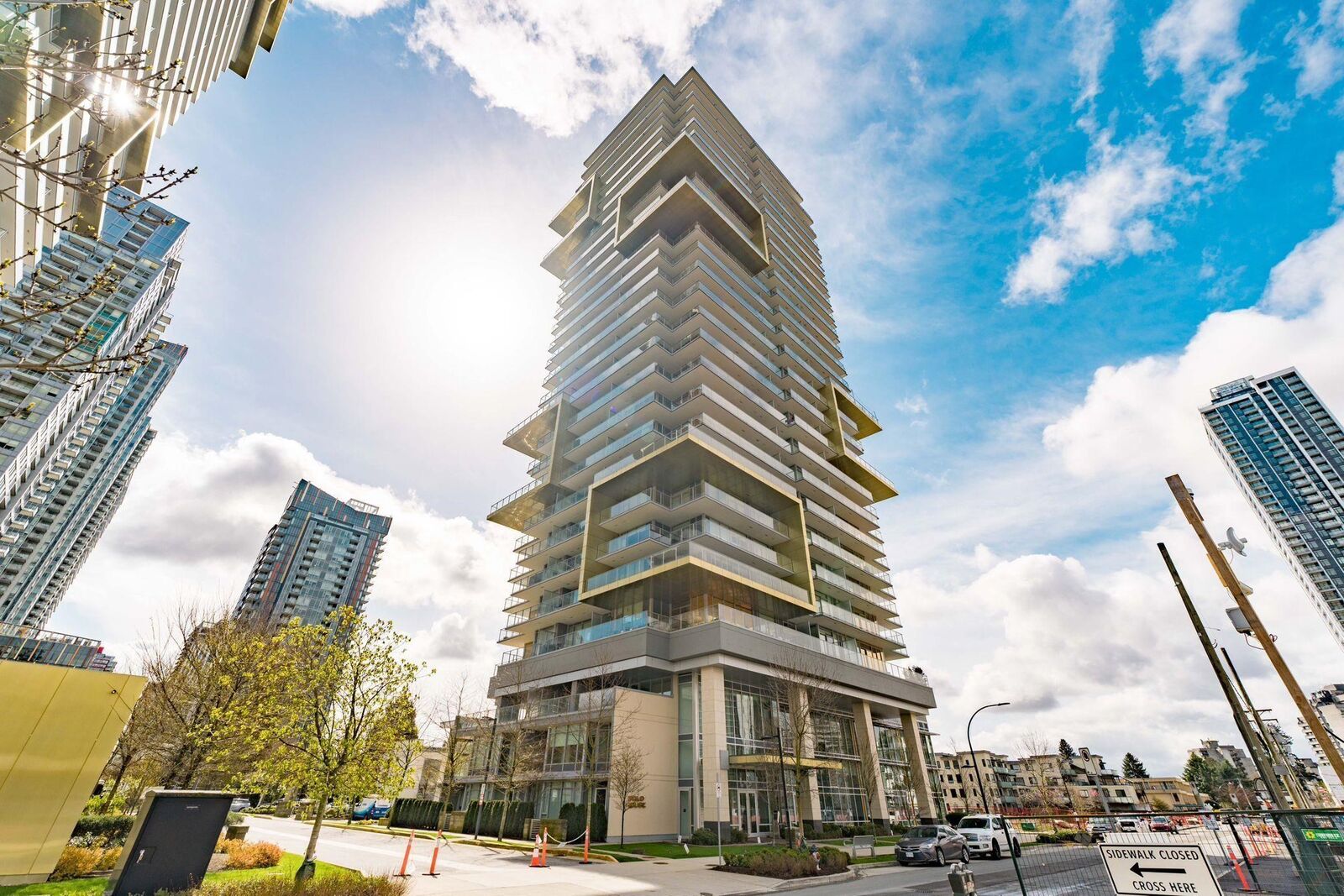 Property Photo: 6288 Cassie Avenue 1805 BC V5H 0H7