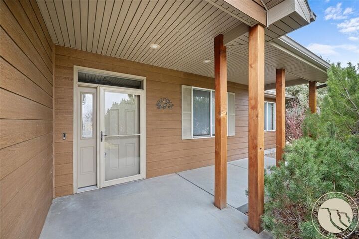 Property Photo:  2715 Westfork Lane  MT 59106 