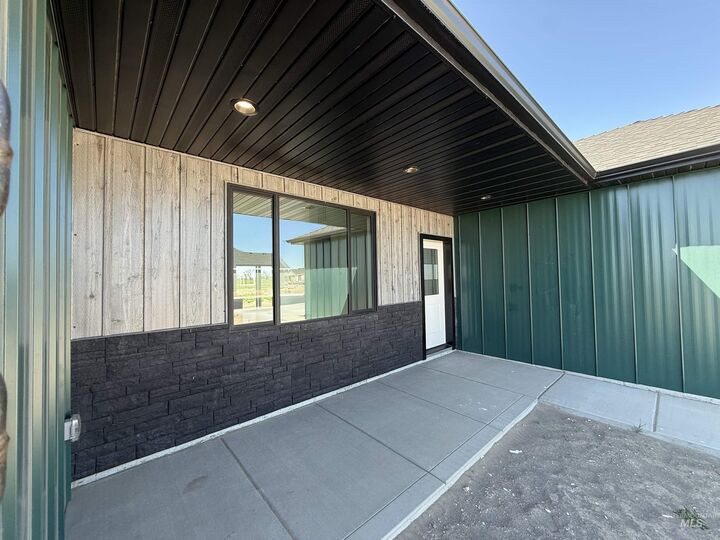 Property Photo: 1019 Moss Ave. ID 83350