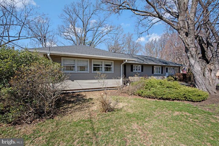 Property Photo: 13524 Sherwood Forest Drive MD 20904