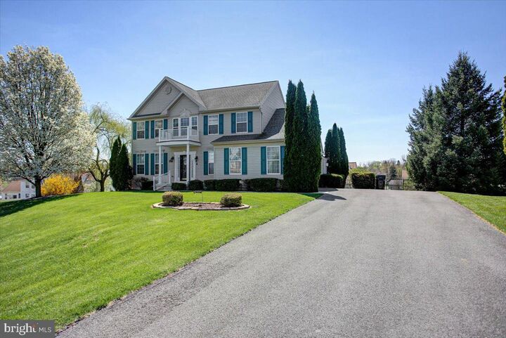 Property Photo:  108 Bridle Hill Court  PA 17202 