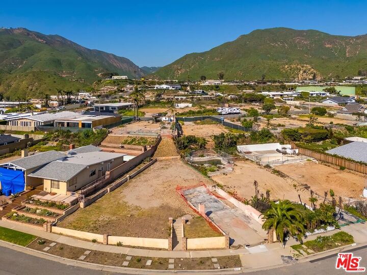 Property Photo:  18431 Coastline Dr  CA 90265 