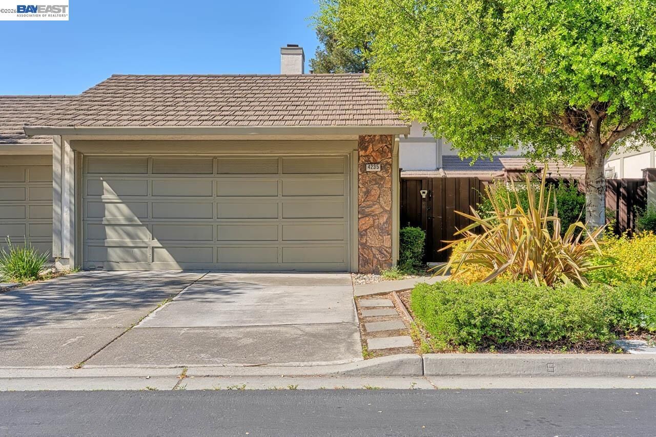 Property Photo: 4235 Tanager Cmn CA 94555