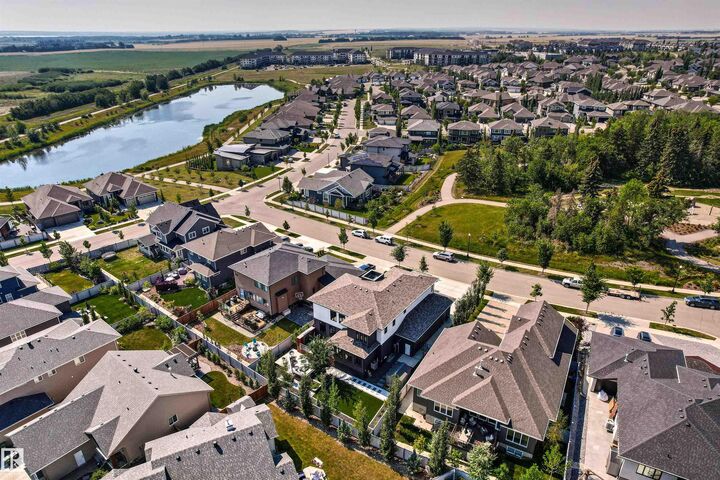 Photo de la propriété:  20 Lachance Drive  AB T8N 7R2 