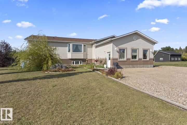 Property Photo:  3808 2nd Street  AB T0A 2K0 