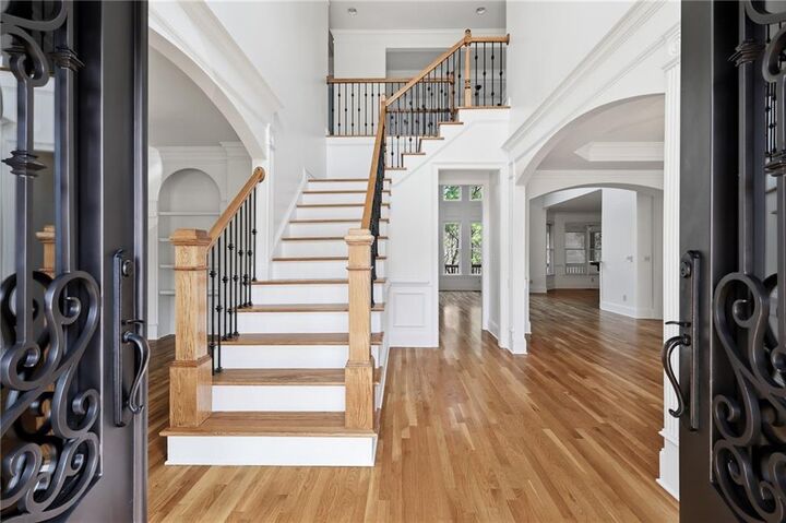 Property Photo:  5742 Ashleigh Walk Drive  GA 30024 