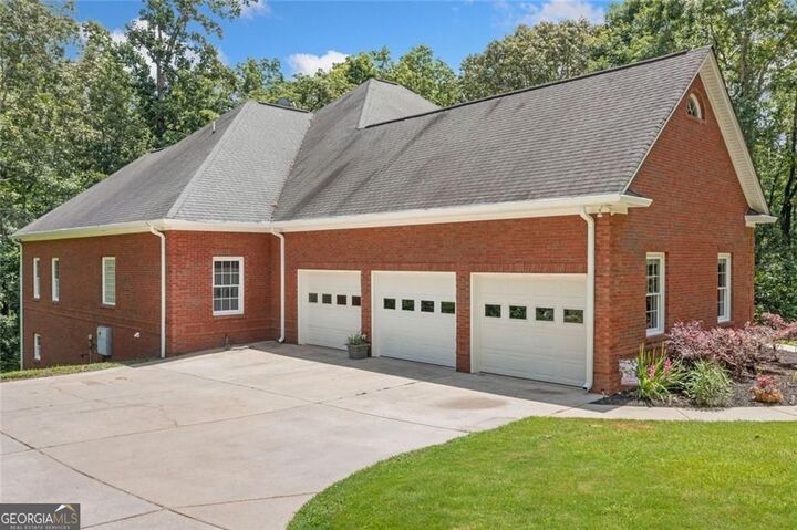 Property Photo: 106 Shalea Lane GA 30107