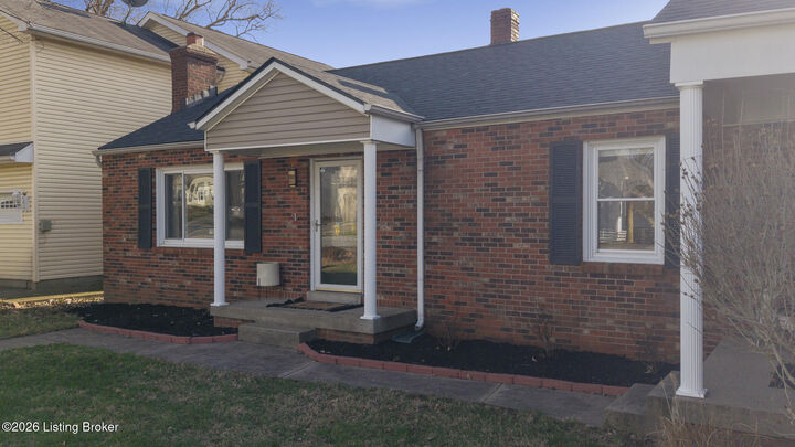 Property Photo:  1220 Witawanga Ave  KY 40222 