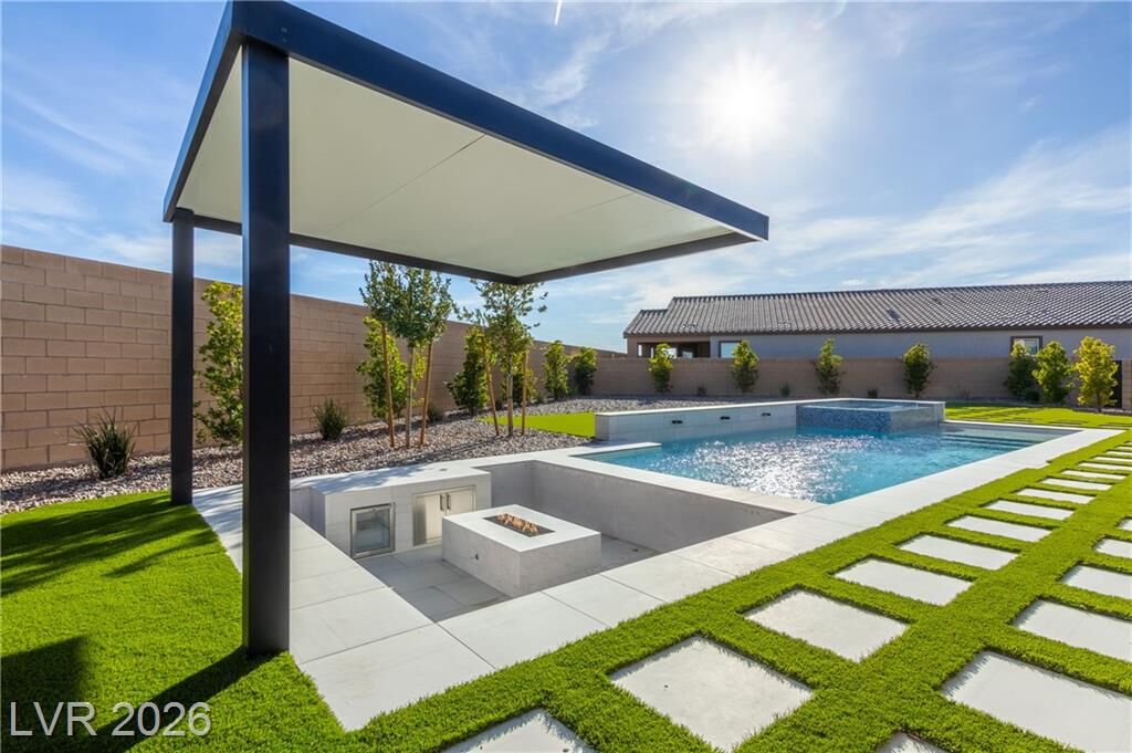 Property Photo: 3489 Lamberto Cliff Way NV 89044