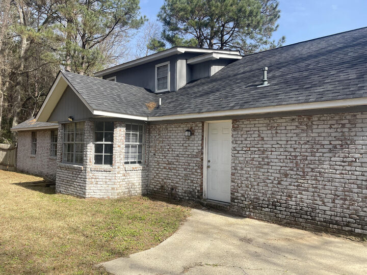 Property Photo: 229 Sam Rayburn Dr. MS 39402