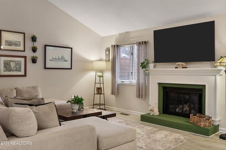 Property Photo:  1003 Hardwick Drive  TN 37803 