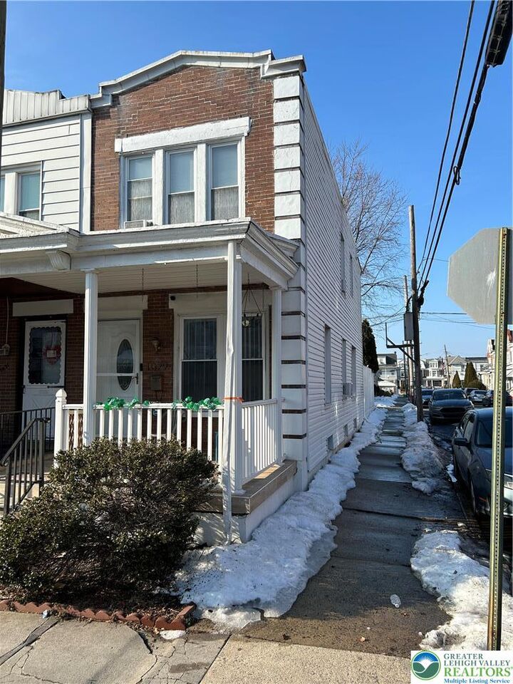 Property Photo:  1029 W Allen Street  PA 18102 