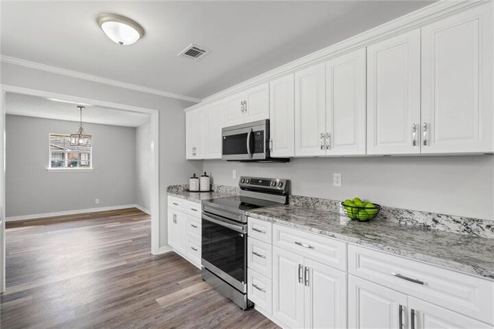 Property Photo: 732 Oak Field Drive AL 36609