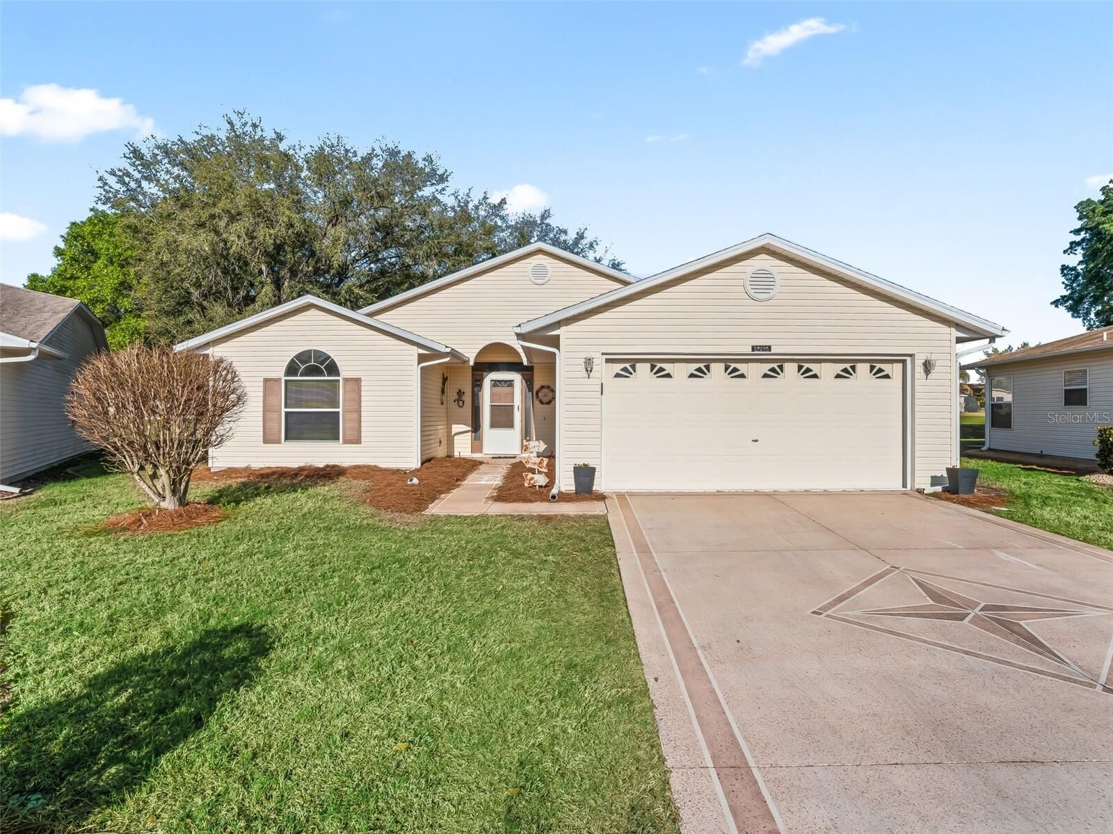 Property Photo:  32833 Timberwood Drive  FL 34748 