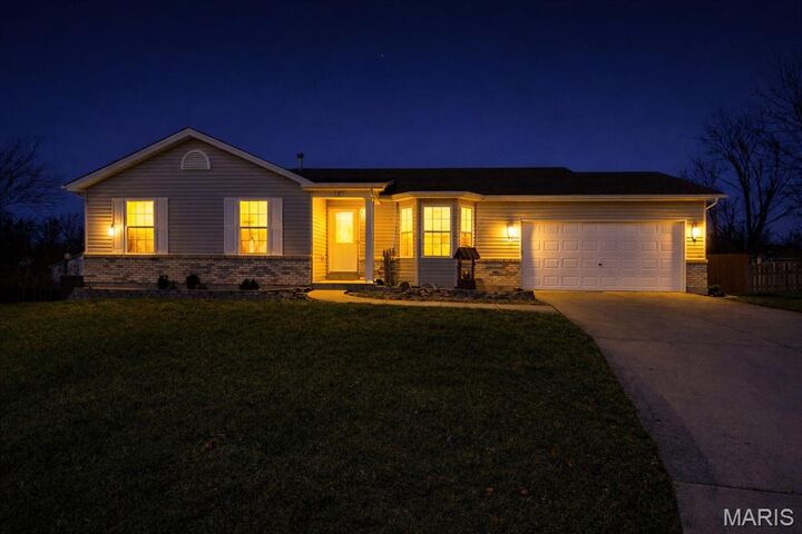 Property Photo:  7 Bridle Spur Court  MO 63390 