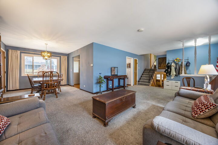 Property Photo: 6500 Winston Drive IL 60517