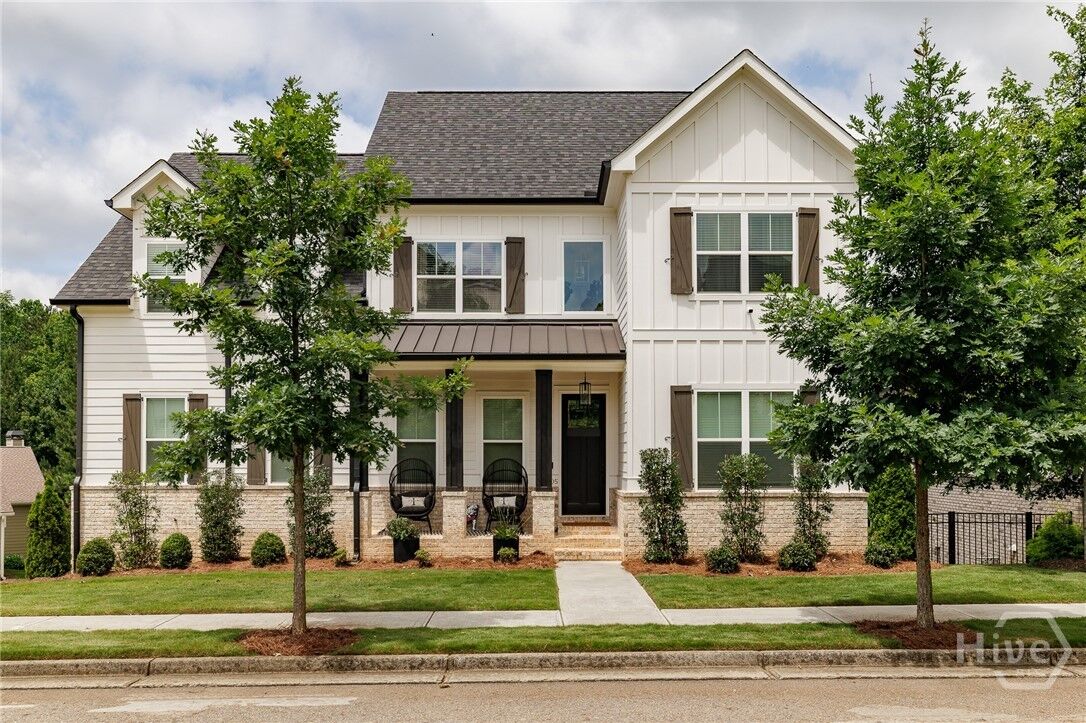 Property Photo:  105 Red Bluff Drive  GA 30607 