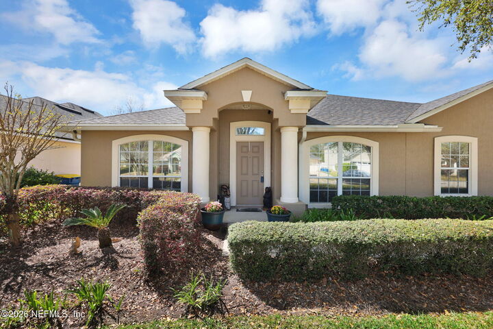 Property Photo:  13696 Devan Lee Drive E  FL 32226 