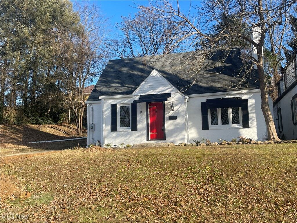 Property Photo:  607 Hillcrest Terrace  WV 26101 