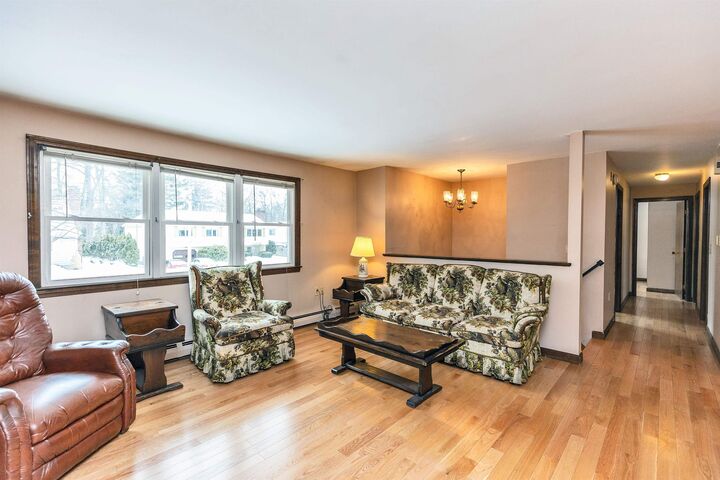 Property Photo:  23 Estate Drive  NH 03104 