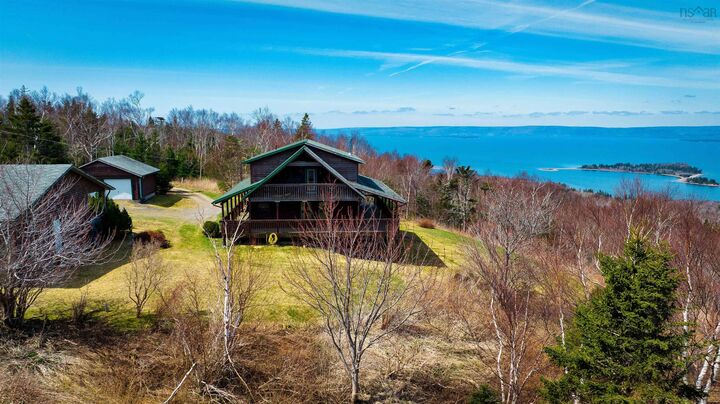 165 Diana Mountain Rd. — photo 1