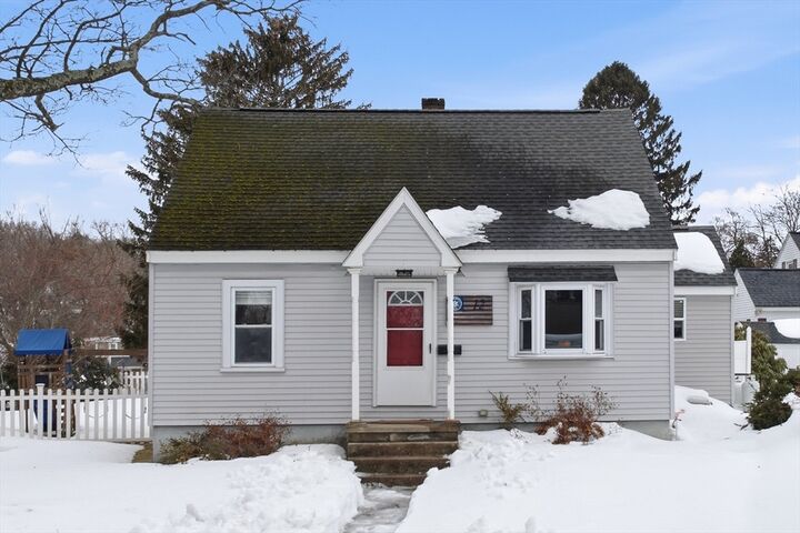 Property Photo:  12 Bruce  MA 01604 