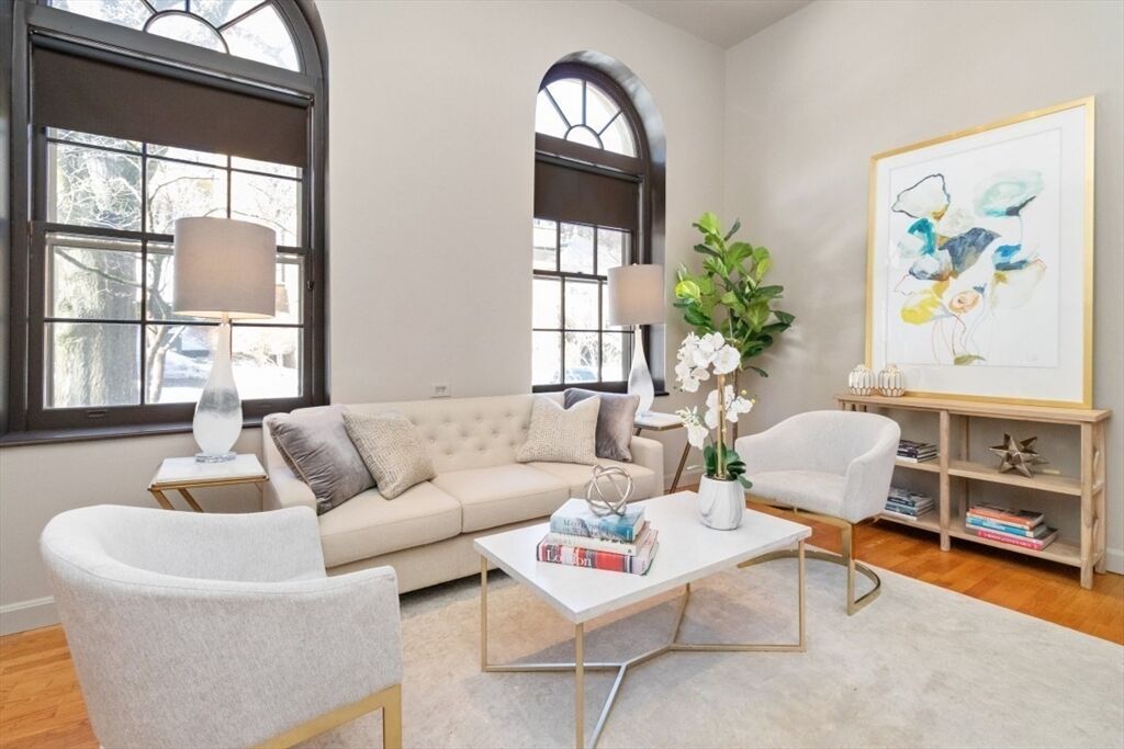 Property Photo:  60 W Glen Rd 101  MA 02445 