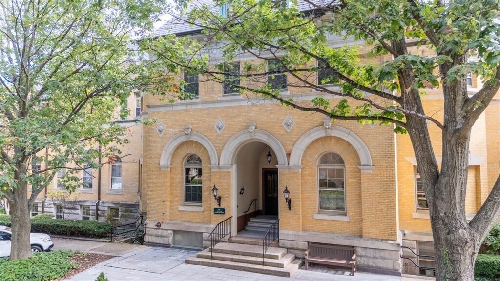 Property Photo: 60 W Glen Rd 101 MA 02445