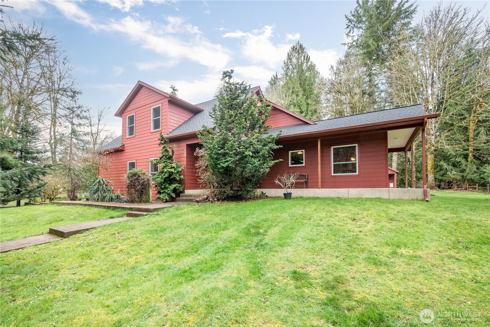 Property Photo:  180  Trinity Drive  WA 98611 