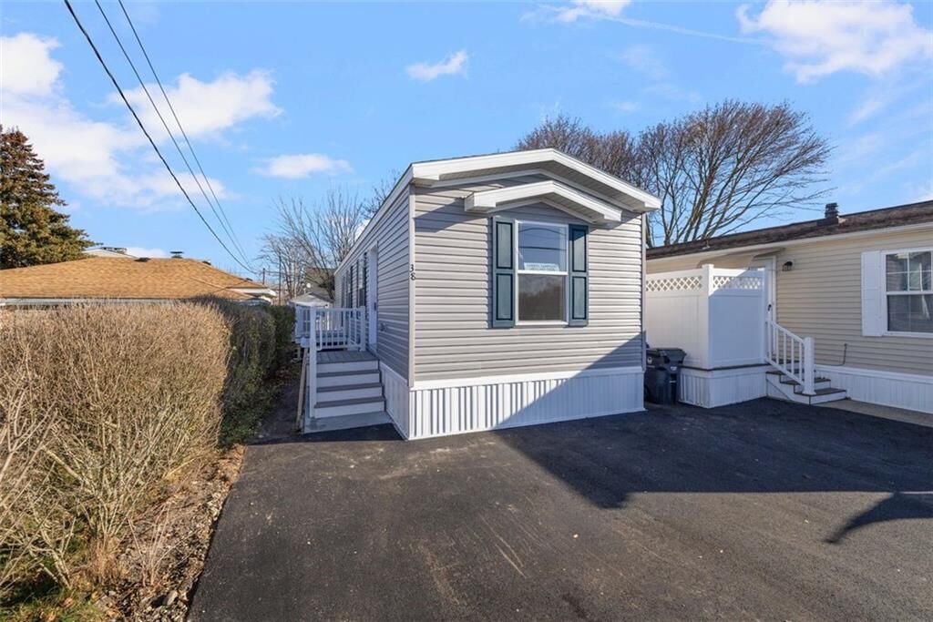 Property Photo:  38 Lowell Avenue  RI 02861 