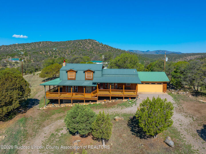 Property Photo:  137 Pecos Court  NM 88312 