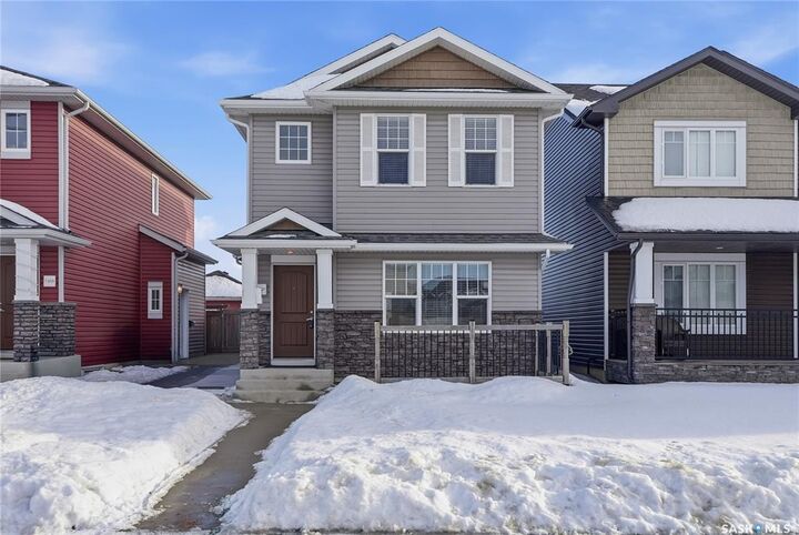 Photo de la propriété:  127 Tweed Lane  SK S7V 0K1 