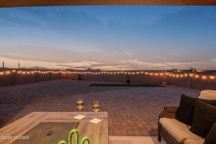 Property Photo: 10435 N Decker Drive AZ 85742