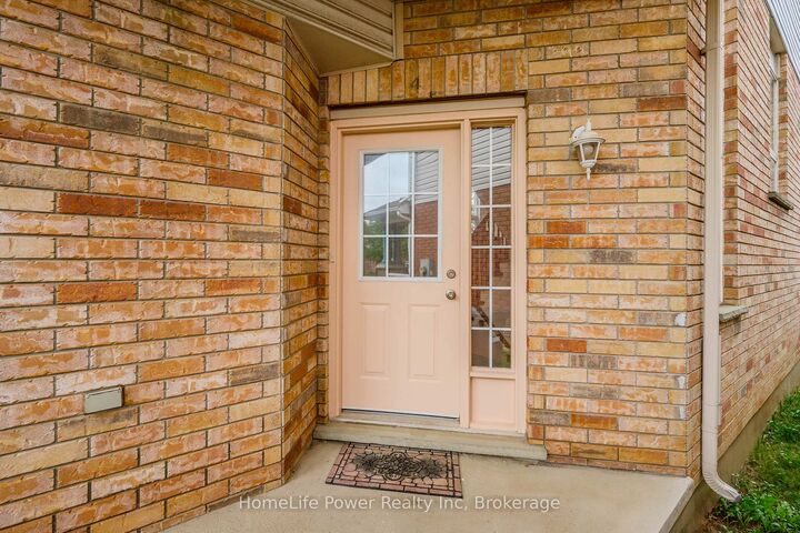 Property Photo: 4 Darling Crescent ON N1L 1P9