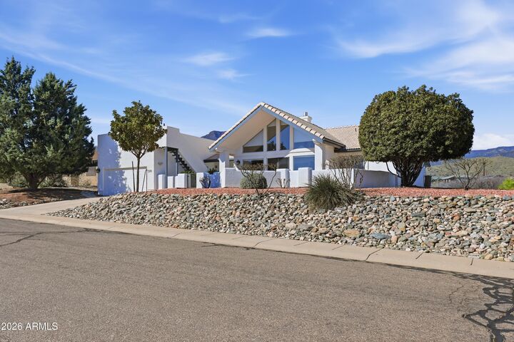 Property Photo: 570 Antelope Drive AZ 86324