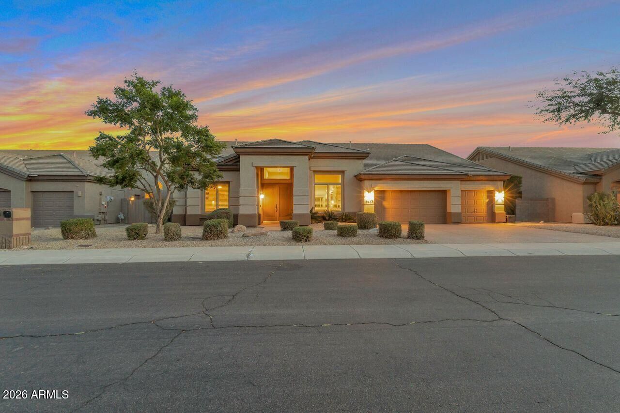 Property Photo:  6437 E Winchcomb Drive  AZ 85254 